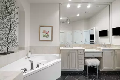 7800 Southwest Parkway #1112, Austin, TX 78735 - Photo 24