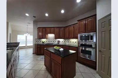 10028 Lisi Anne Drive, Austin, TX 78717 - Photo 14