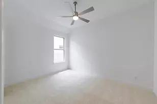 712 High Smt Dr, Georgetown, TX 78628 - Photo 16