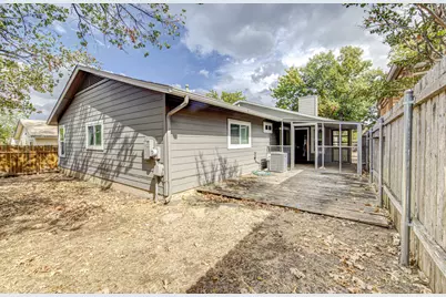 12925 Covington Trail, Austin, TX 78727 - Photo 28