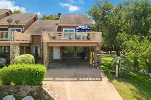 320 Twin Sails, Horseshoe Bay, TX 78657 - Photo 2