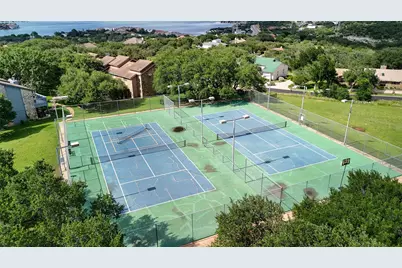 320 Twin Sails #25, Horseshoe Bay, TX 78657 - Photo 6