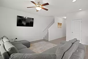 13005 Foreston Dr, Austin, TX 78754 - Photo 8