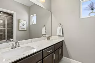 205 Woodlands Ct, Lakeway, TX 78738 - Photo 28