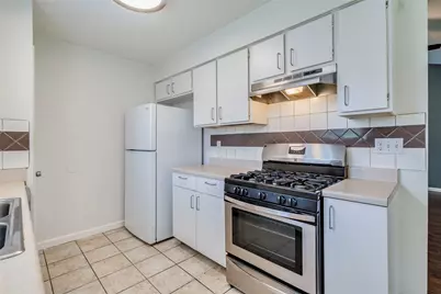 2202 Silver Spur Drive, Round Rock, TX 78681 - Photo 16