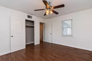 1307 Vine St, Georgetown, TX 78626 - Photo 8