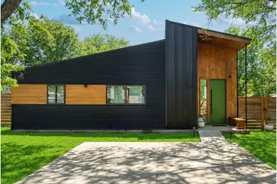 1310 Green Street, Lockhart, TX 78644 - Photo 2