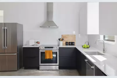 1310 Green Street, Lockhart, TX 78644 - Photo 6