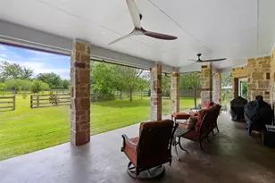 343 Colorado Dr, Cedar Creek, TX 78612 - Photo 24