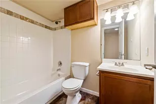 301 W 38th St, Austin, TX 78705 - Photo 14