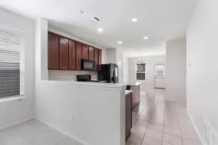 126 Boxwood Dr, Buda, TX 78610 - Photo 8