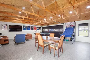 1405 Cat Hollow Club Dr, Briarcliff, TX 78669 - Photo 24