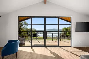 1405 Cat Hollow Club Dr, Briarcliff, TX 78669 - Photo 12