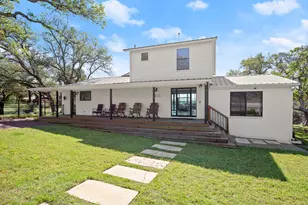 1405 Cat Hollow Club Dr, Briarcliff, TX 78669 - Photo 2