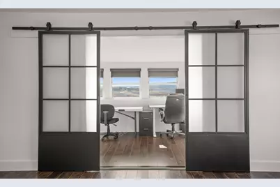 1405 Cat Hollow Club Drive, Briarcliff, TX 78669 - Photo 18