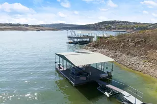 1405 Cat Hollow Club Dr, Briarcliff, TX 78669 - Photo 38