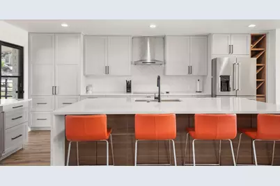 1405 Cat Hollow Club Drive, Briarcliff, TX 78669 - Photo 8