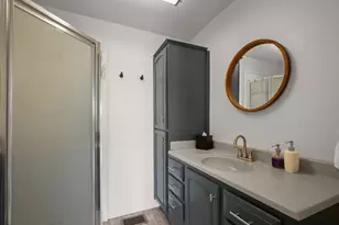 1405 Cat Hollow Club Dr, Briarcliff, TX 78669 - Photo 22