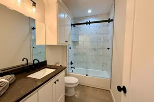 221 Hester St, Lexington, TX 78947 - Photo 16