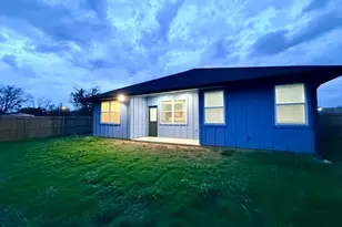 221 Hester St, Lexington, TX 78947 - Photo 22