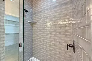 221 Hester St, Lexington, TX 78947 - Photo 10