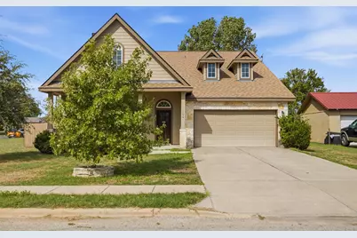 800 Savannah Cove, Elgin, TX 78621 - Photo 1