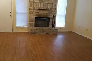 1304 Pitcairn Dr, Pflugerville, TX 78660 - Photo 4