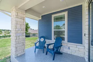 121 Charming Redbud Ln, San Marcos, TX 78666 - Photo 2