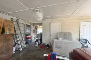 7710 Eastcrest Dr, Austin, TX 78752 - Photo 12