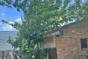 7710 Eastcrest Dr, Austin, TX 78752 - Photo 14