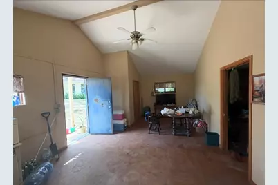 1226 County Road 316, Lexington, TX 78947 - Photo 14