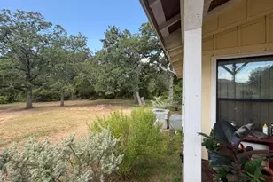1226 Co Rd 316, Lexington, TX 78947 - Photo 8
