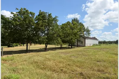 1226 County Road 316, Lexington, TX 78947 - Photo 10