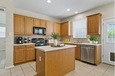 125 Pine Cove, Kyle, TX 78640 - Photo 14