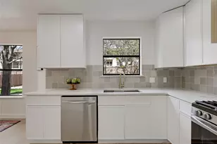 13265 Kerrville Folkway Dr, Austin, TX 78729 - Photo 22