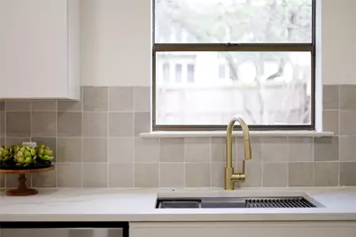 13265 Kerrville Folkway Drive, Austin, TX 78729 - Photo 18