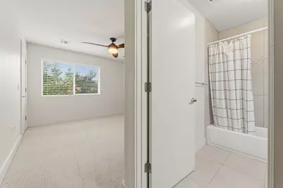 1101 Grove Boulevard #708, Austin, TX 78741 - Photo 22