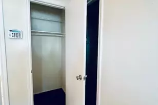 802 S 1st St, Austin, TX 78704 - Photo 22