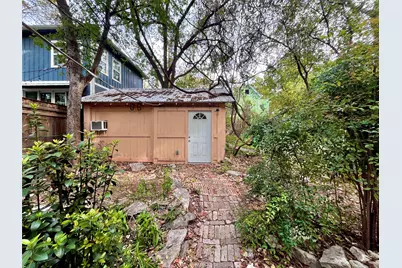 1208 Taylor Street, Austin, TX 78702 - Photo 12