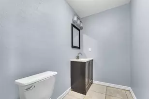 1204 Turtle Creek Blvd, Austin, TX 78745 - Photo 12