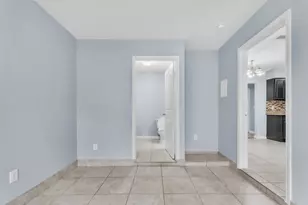 1204 Turtle Creek Blvd, Austin, TX 78745 - Photo 10