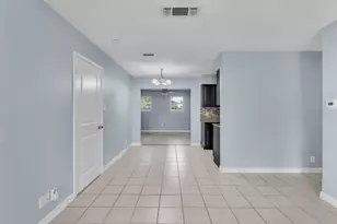 1204 Turtle Creek Blvd, Austin, TX 78745 - Photo 6