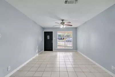 1204 Turtle Creek Boulevard, Austin, TX 78745 - Photo 2