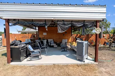 8000 County Road 110 Road, Round Rock, TX 78665 - Photo 18