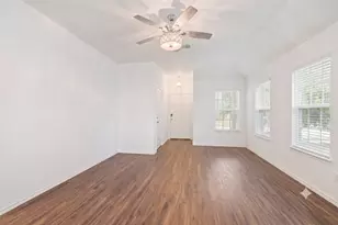 117 Wind Flower Ln, Liberty Hill, TX 78642 - Photo 8