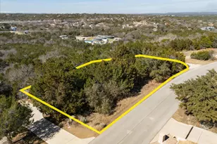 139 Clubhouse Dr, Lakeway, TX 78734 - Photo 1