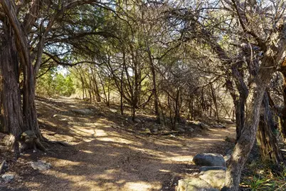 139 Clubhouse Drive, Lakeway, TX 78734 - Photo 4