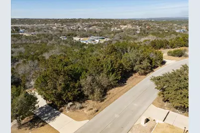 139 Clubhouse Drive, Lakeway, TX 78734 - Photo 2