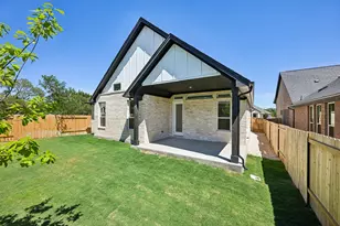 365 San Saba Dr, Buda, TX 78610 - Photo 28