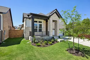 365 San Saba Dr, Buda, TX 78610 - Photo 2